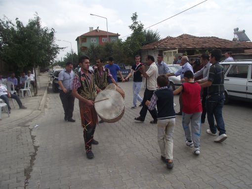 AMASYA ; Gümüşhacıköy'de Kabaoğuz köylüklerinden birisinin düğünü  / 24 Ağustos 2013 Ct. 12:05  
